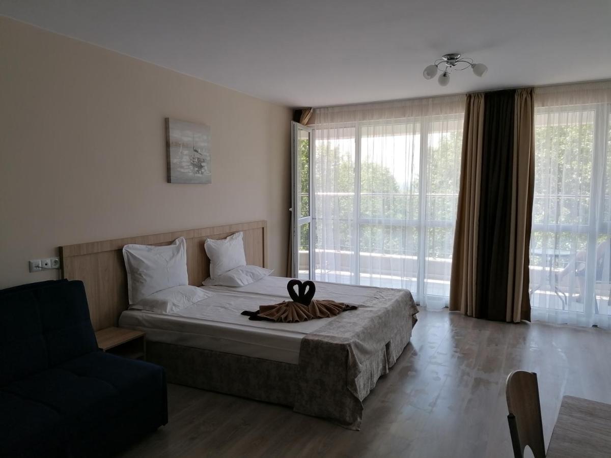 Apart Allure Dobi Aparthotel Primorsko Luaran gambar