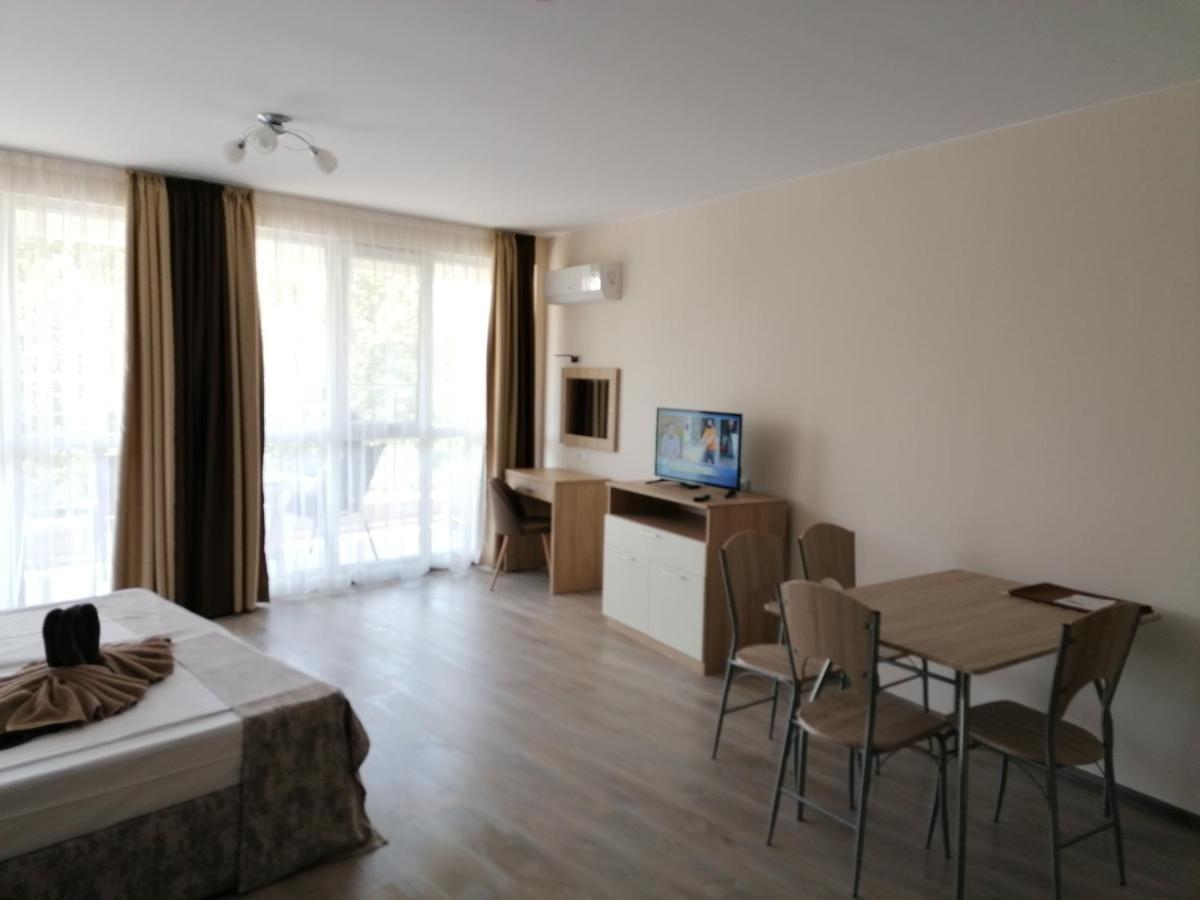 Apart Allure Dobi Aparthotel Primorsko Luaran gambar